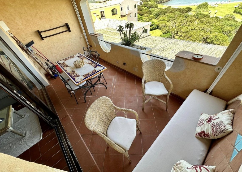 Appartamento in vendita  100 m² in buone condizioni, Arzachena, località Porto Cervo