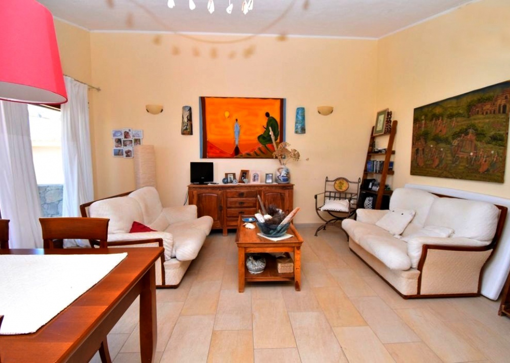 Semi-detached property for sale  92 sqm in good condition, Trinit d'Agultu e Vignola