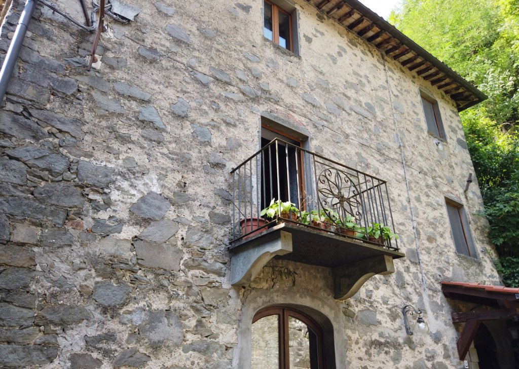Sale Village house Castiglione di Garfagnana - LA LOCANDA DEL RE Locality 