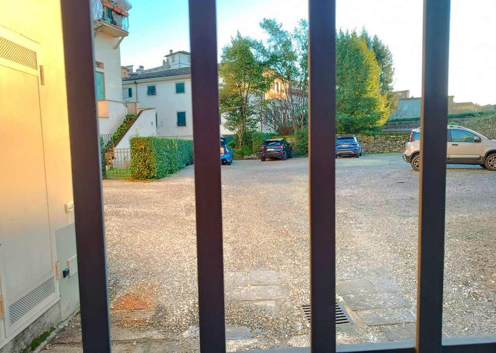 Appartamento in vendita  125 m² in ottime condizioni, Lucca, località Vicino alla costa
