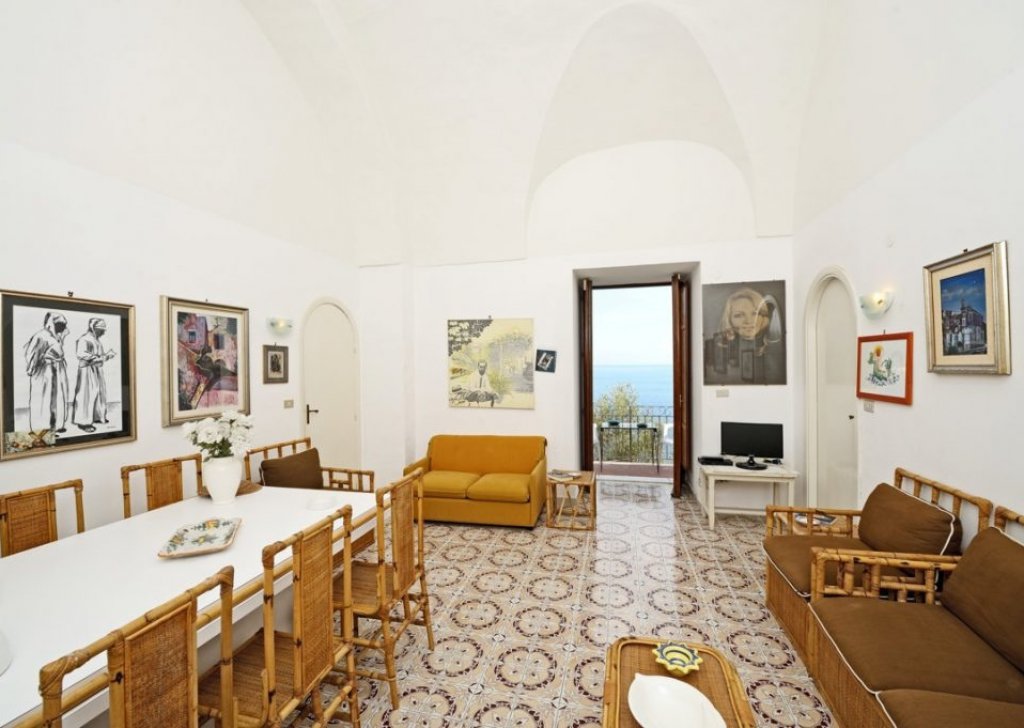 Appartamento in vendita  200 m², Positano, località Costiera Amalfitana