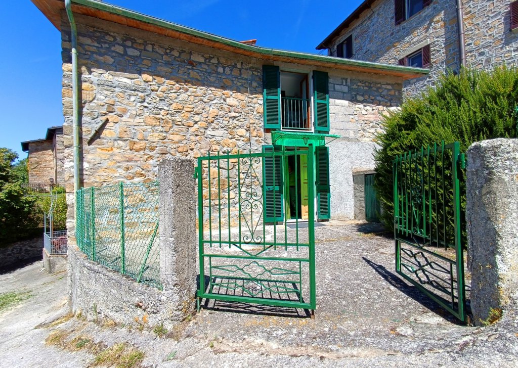 Vendita Casa di paese Minucciano - LA CASA DEL BORGHETTO Località Garfagnana