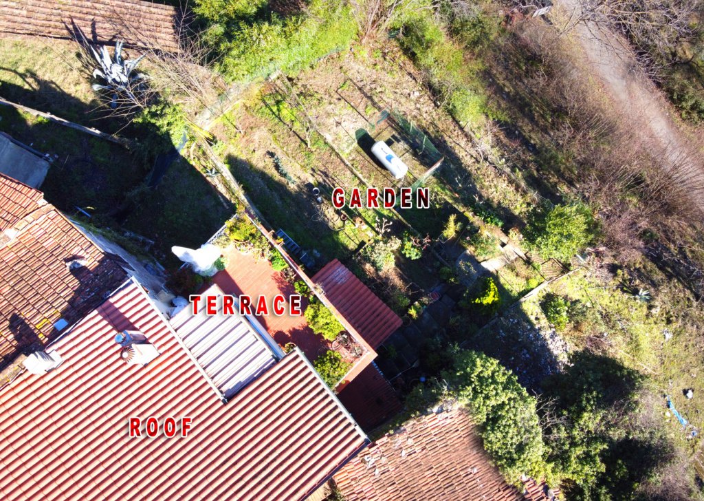 Village house for sale  190 sqm in good condition, Licciana Nardi, locality Lunigiana