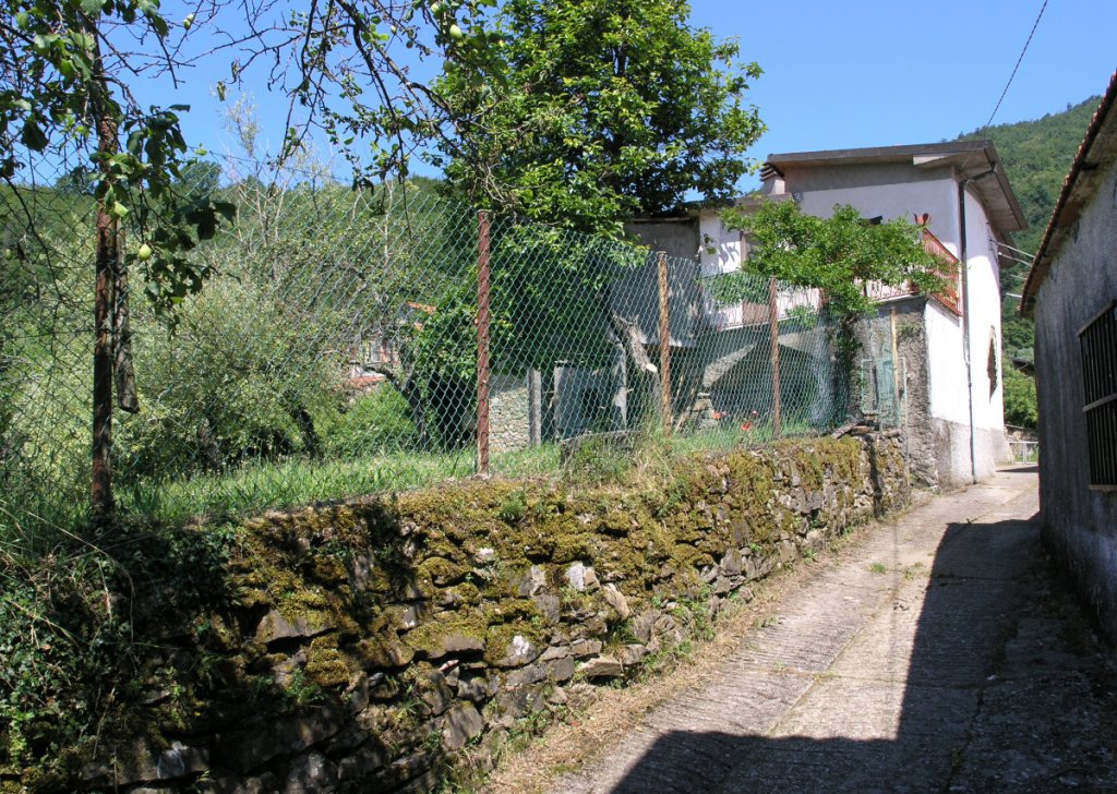 Vendita Casa di paese Fivizzano - CASA BORGHESE Località Lunigiana
