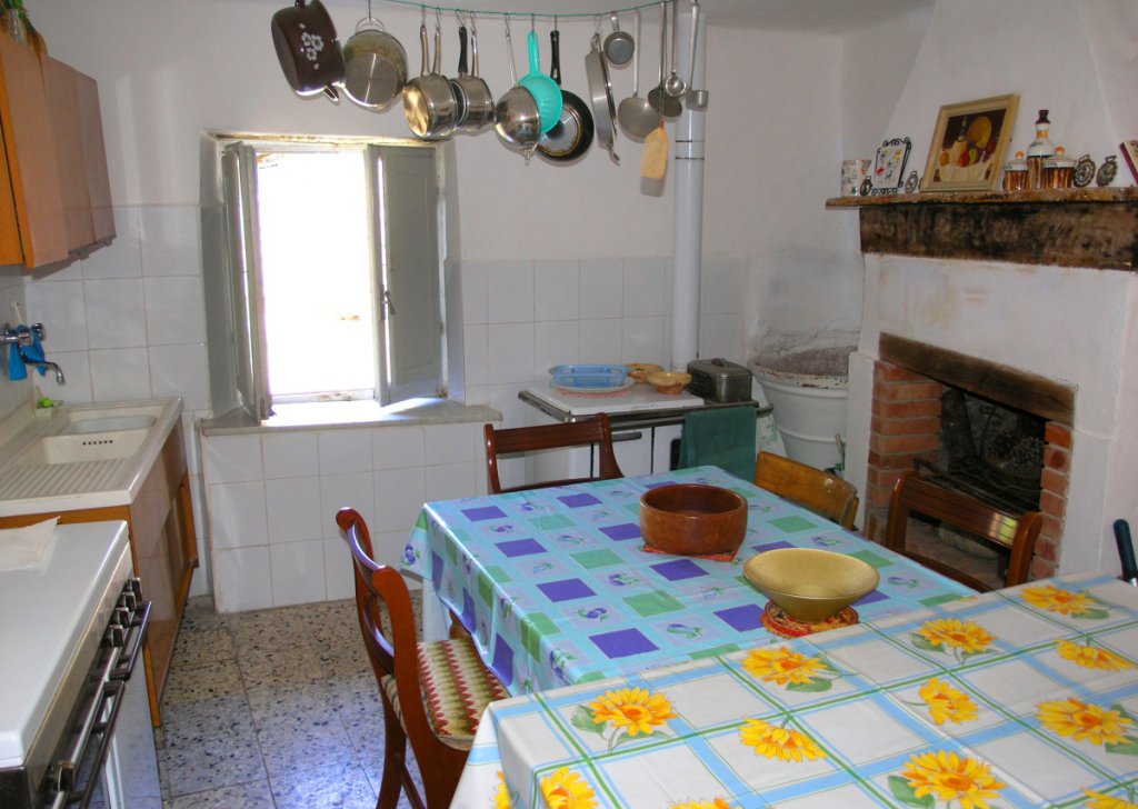 Sale Village house Fivizzano - CASA BORGHESE Locality 