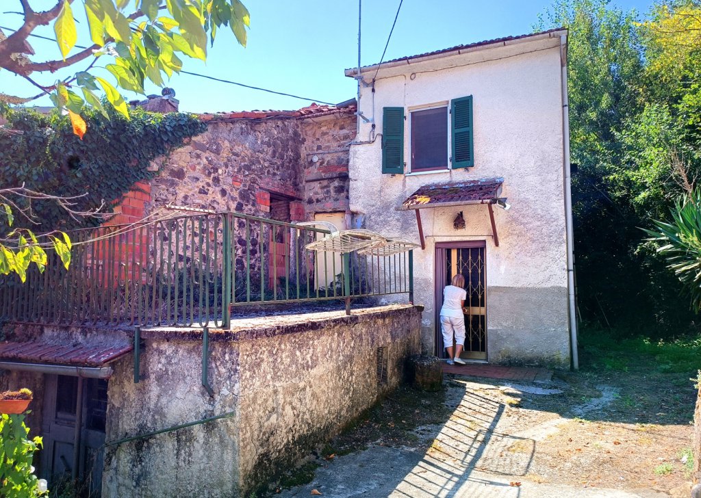 Vendita Casa di paese Villafranca in Lunigiana - IL RIFUGIO TOSCANO Località Lunigiana