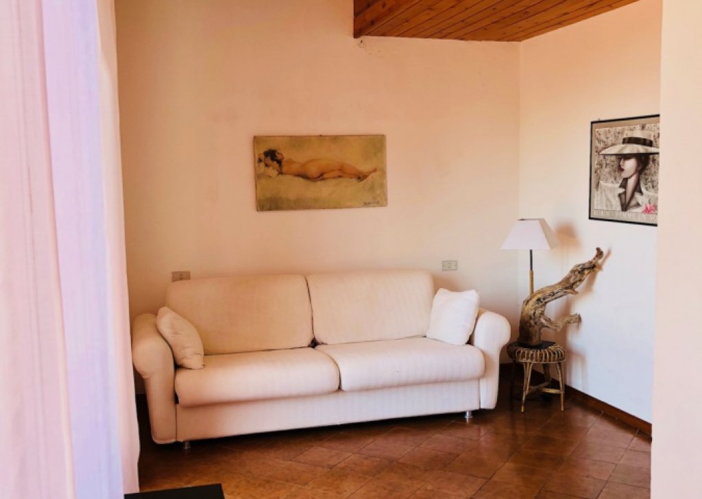 Sale Semi-detached property Castiglione della Pescaia - VILLINO DELL'ORIZZONTE Locality 
