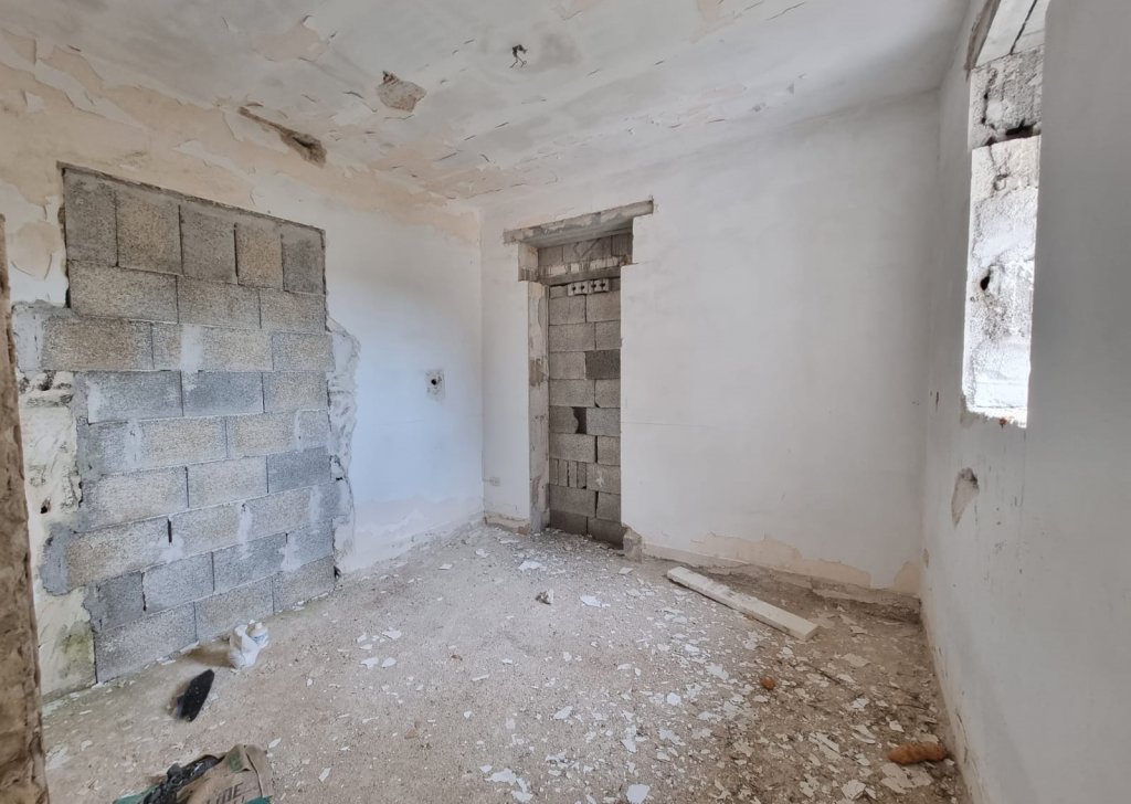 Detached property for sale  90 sqm, Ostuni, locality Itria Valley