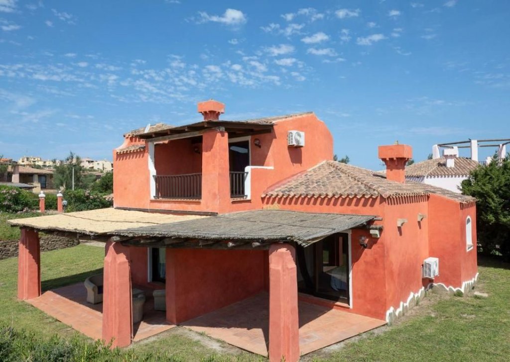 Detached property for sale  180 sqm in good condition, Stintino, locality North coast