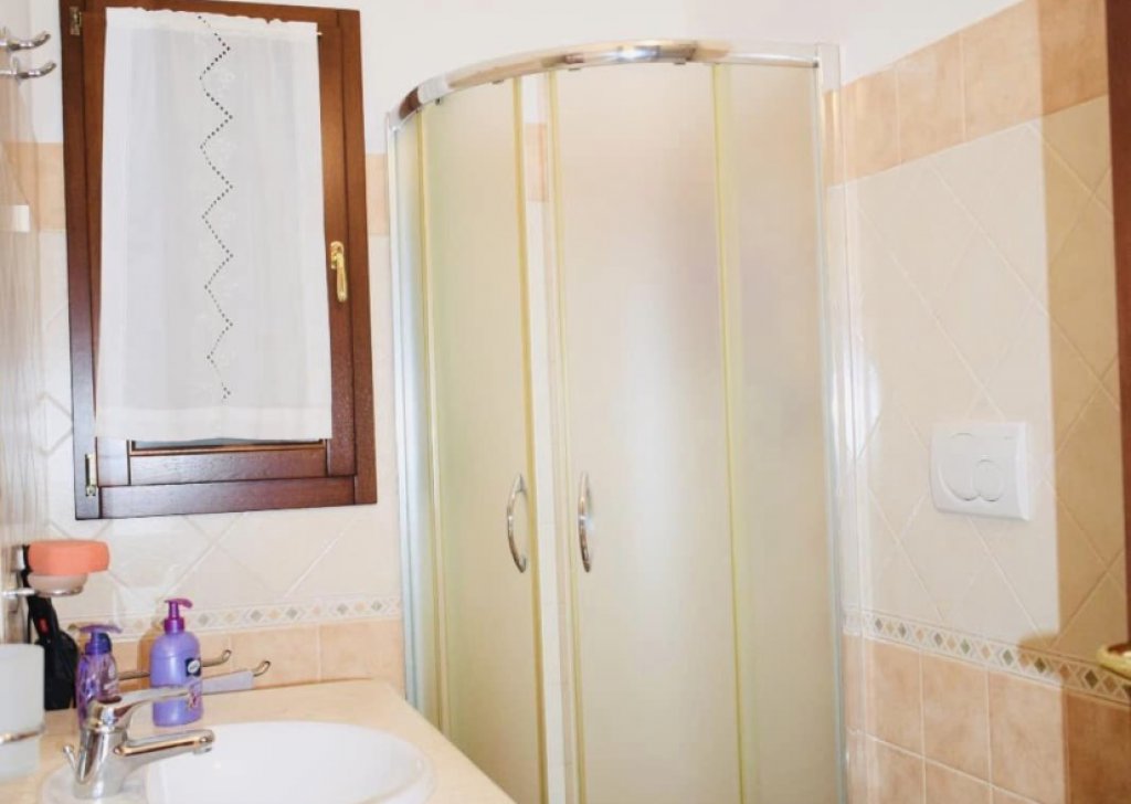 Appartamento in vendita  85 m² in buone condizioni, Castelsardo, località Costa nord
