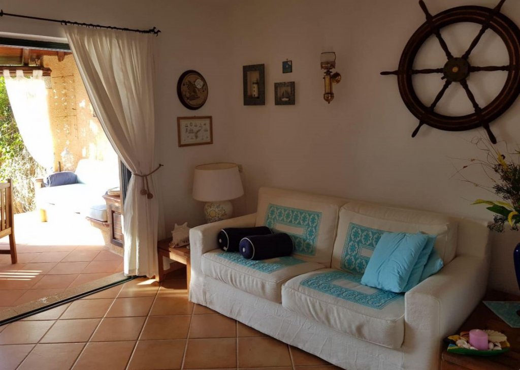 Detached property for sale  100 sqm in excellent condition, Palau, locality Costa Smeralda