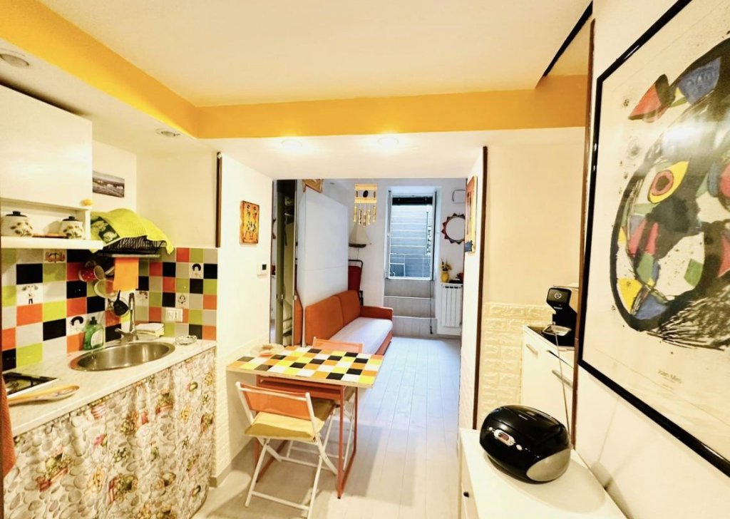Appartamento monolocale in vendita  25 m² in buone condizioni, Lerici, località Golfo dei Poeti