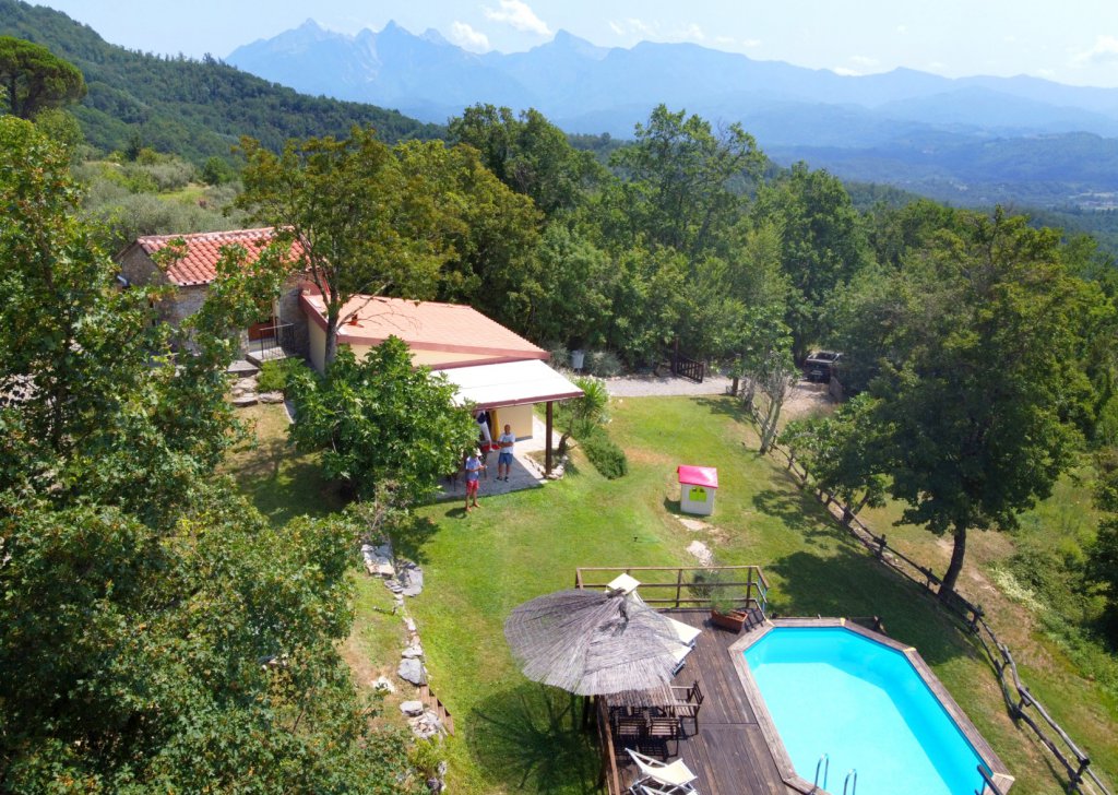 Detached property for sale  90 sqm in excellent condition, Licciana Nardi, locality Lunigiana
