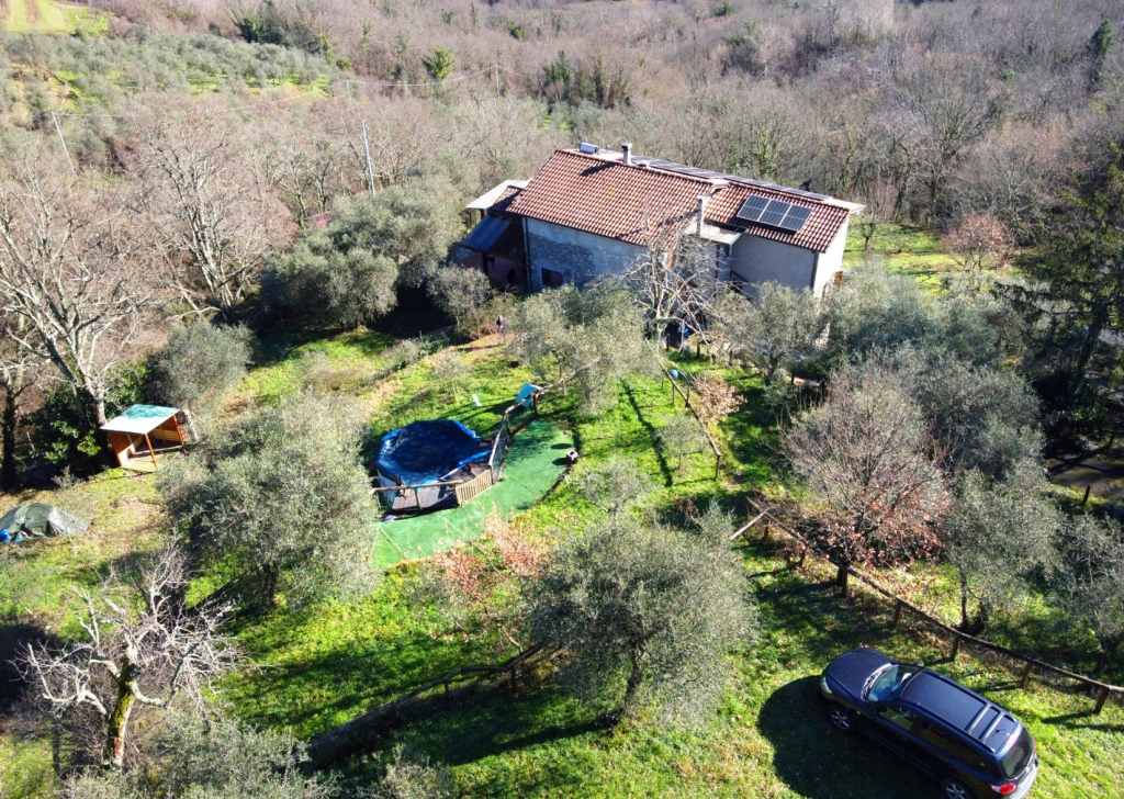 Detached property for sale  270 sqm in excellent condition, Fosdinovo, locality Near the coast