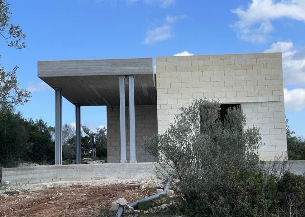 Detached property for sale  100 sqm, Ostuni, locality Itria Valley