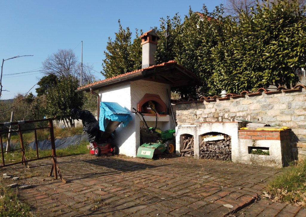 Sale Detached property Castelnuovo Magra - LA VILLETTA DI MARCO Locality 