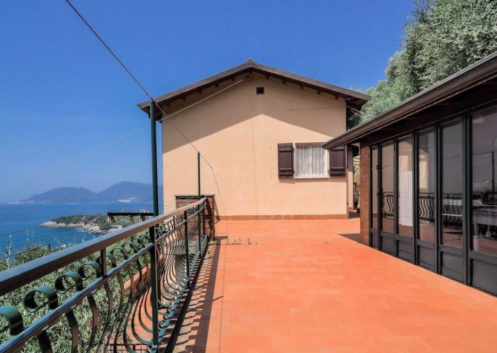 Sale Detached property Lerici - VILLA CALETTA DELL'ECO DEL MARE Locality 