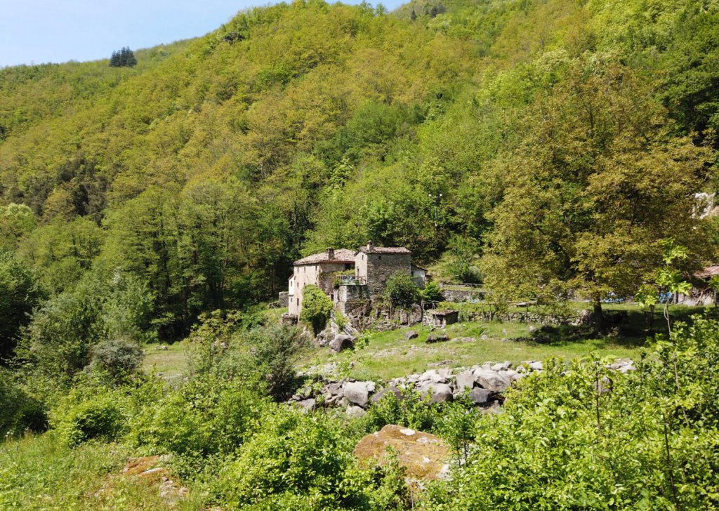 Detached property for sale  225 sqm in good condition, Pieve Fosciana, locality Garfagnana