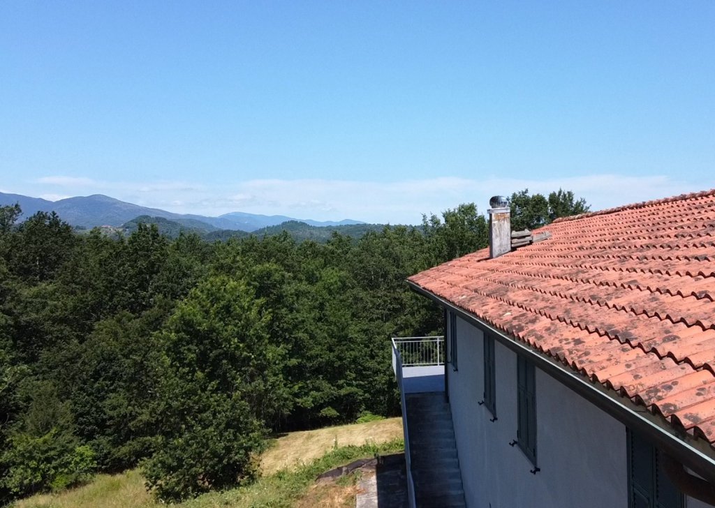 Detached property for sale  180 sqm, Licciana Nardi, locality Lunigiana