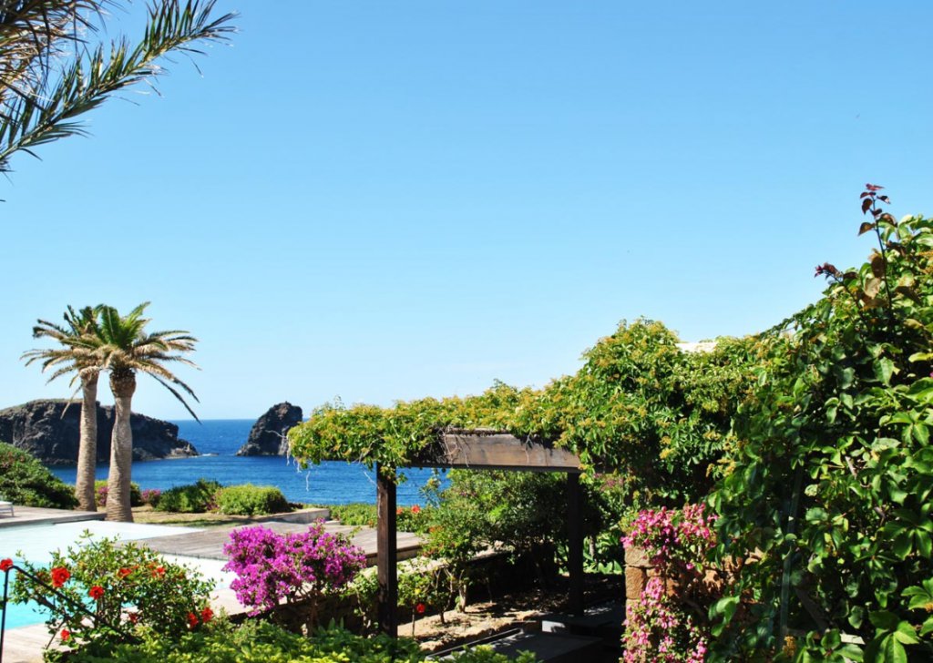 Vendita Proprietà indipendente Pantelleria - VILLA DELL'ARCO Località Isola di Pantelleria